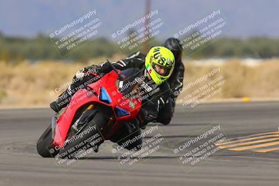 media/Nov-26-2023-TrackXperience (Sun) [[5492a056a2]]/Level 1/Session 3 (Turn 16)/